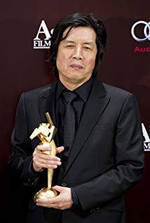 Chang-dong Lee. Director of Poetry (Si)