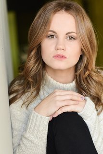 Mackenzie Lintz