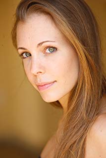 Elinor Price