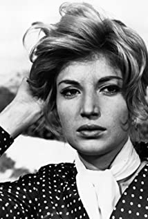 Monica Vitti