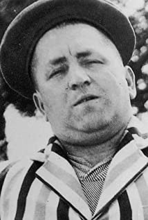 Curly Howard