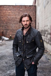 Clive Standen