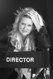 Dennie Gordon. Director of What a Girl Wants