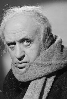 Alastair Sim