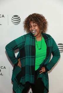 GloZell Green