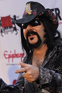 Vinnie Paul