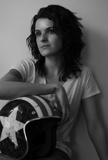 Stefanie Flores