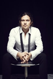 Luke Arnold