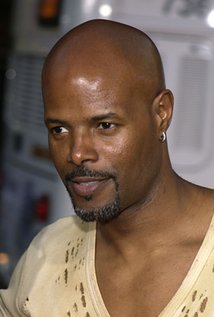 Keenen Ivory Wayans. Director of Scary Movie