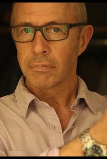 Peter Chelsom. Director of Serendipity