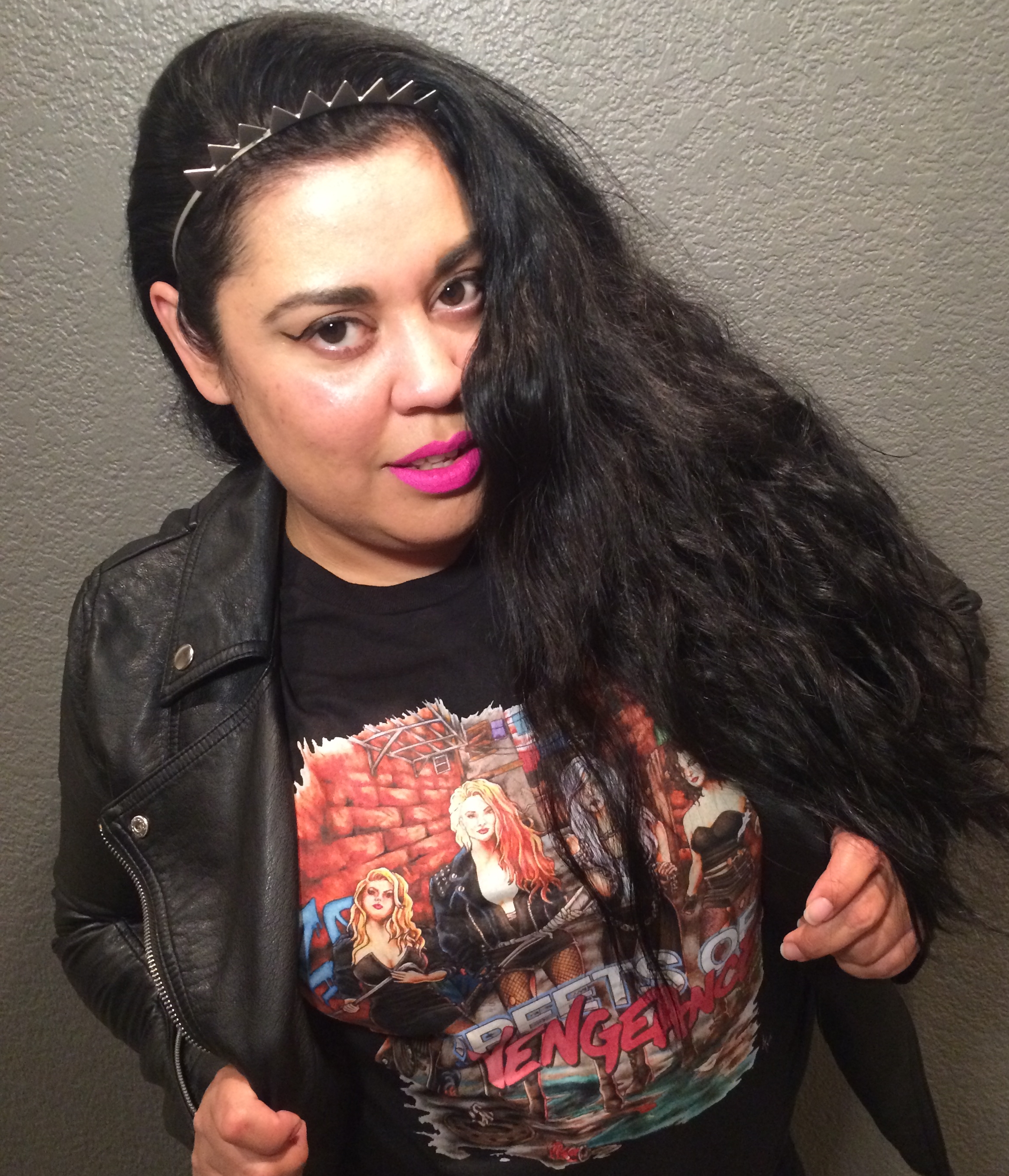 Angelica De Alba. Director of Onlyfangs