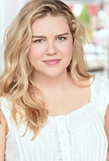 Madelyn Wall