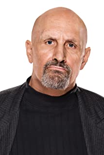 Paul Ellering