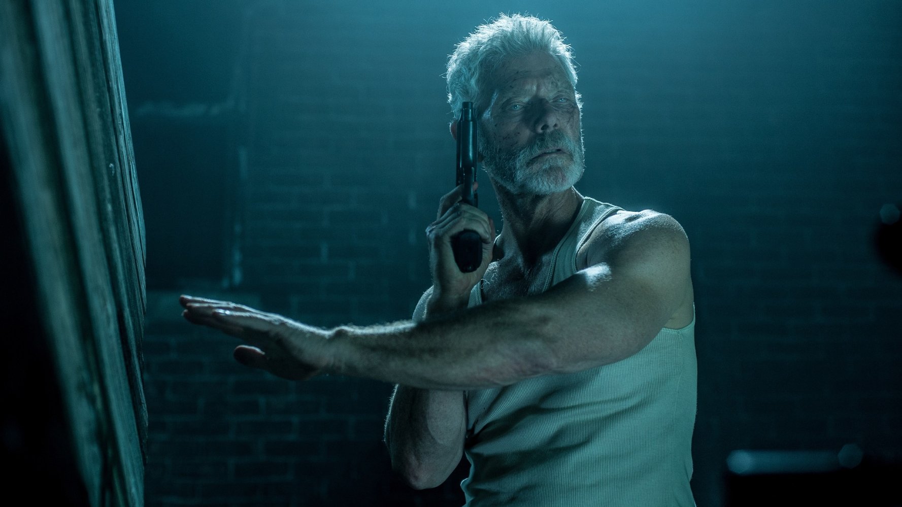 Stephen Lang