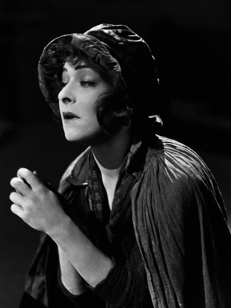 Alla Nazimova