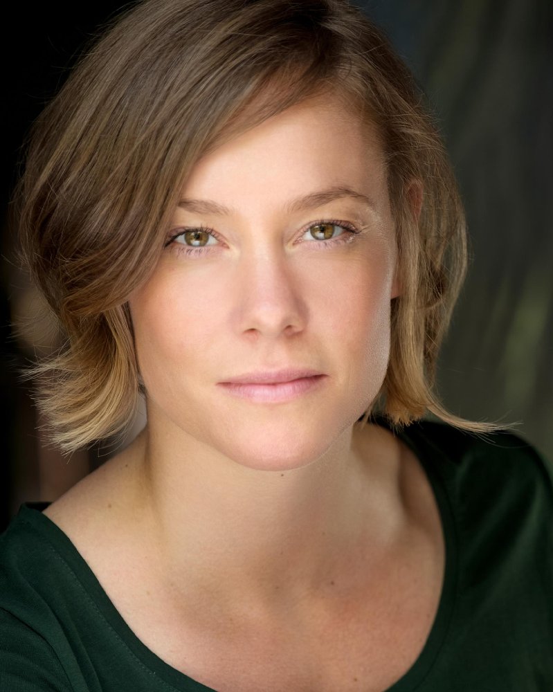 Tineke Ann Robson