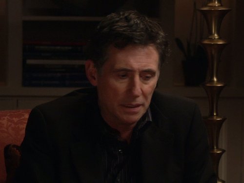 Gabriel Byrne