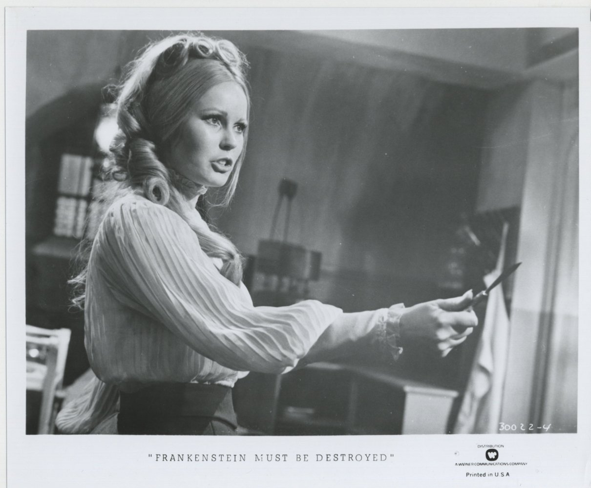 Veronica Carlson