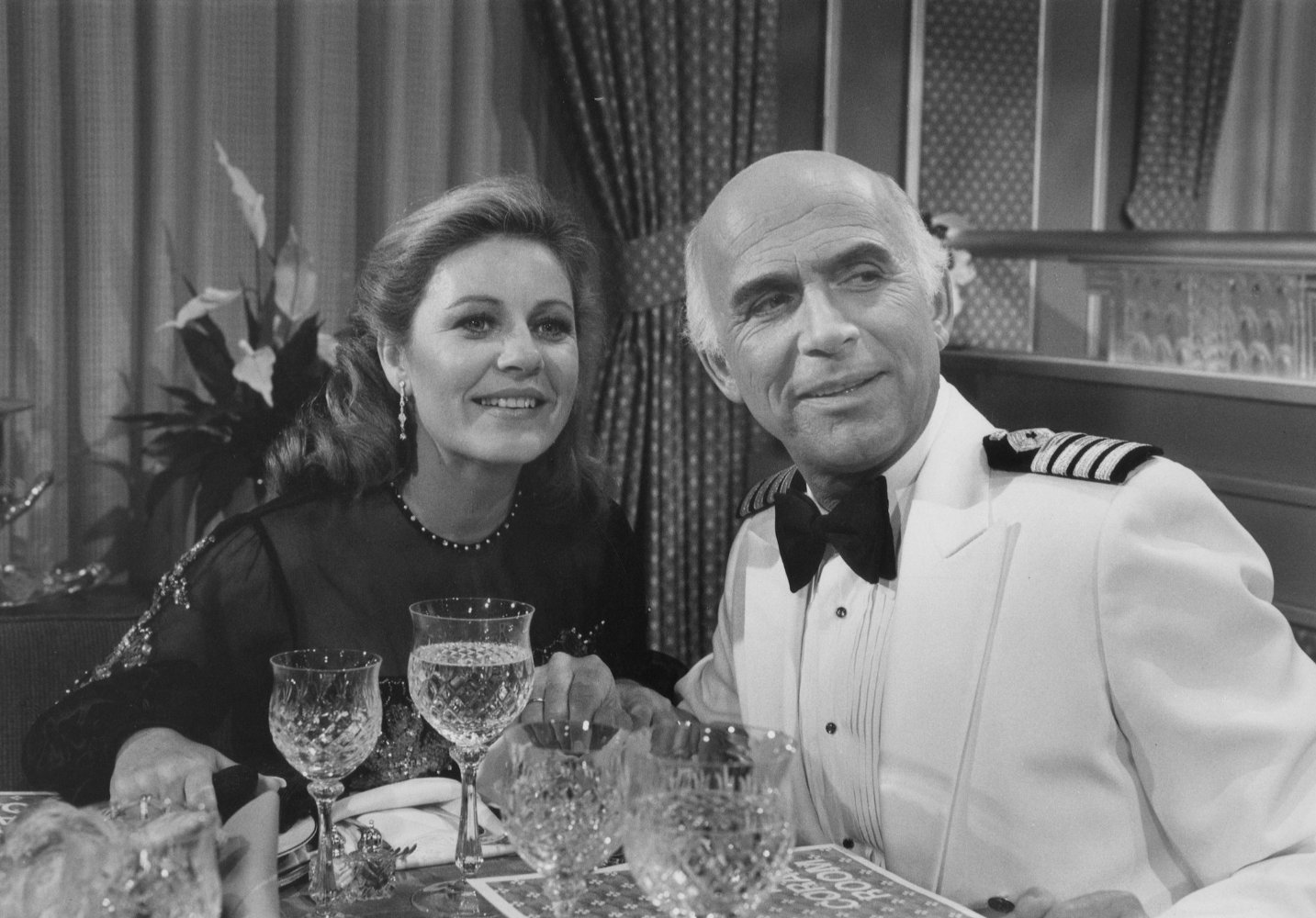 Gavin MacLeod