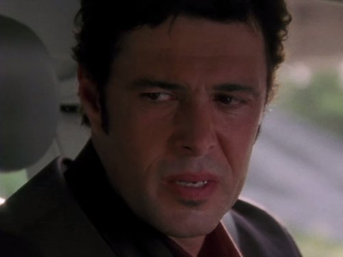 Carlos Bernard