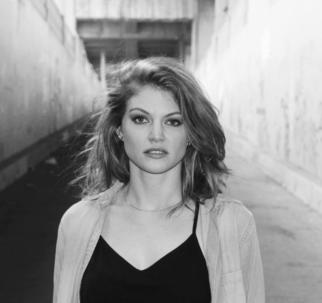 Cariba Heine