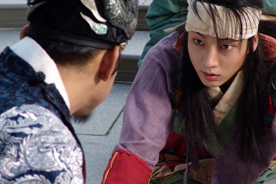 Joon-Gi Lee