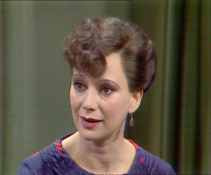 Francesca Annis