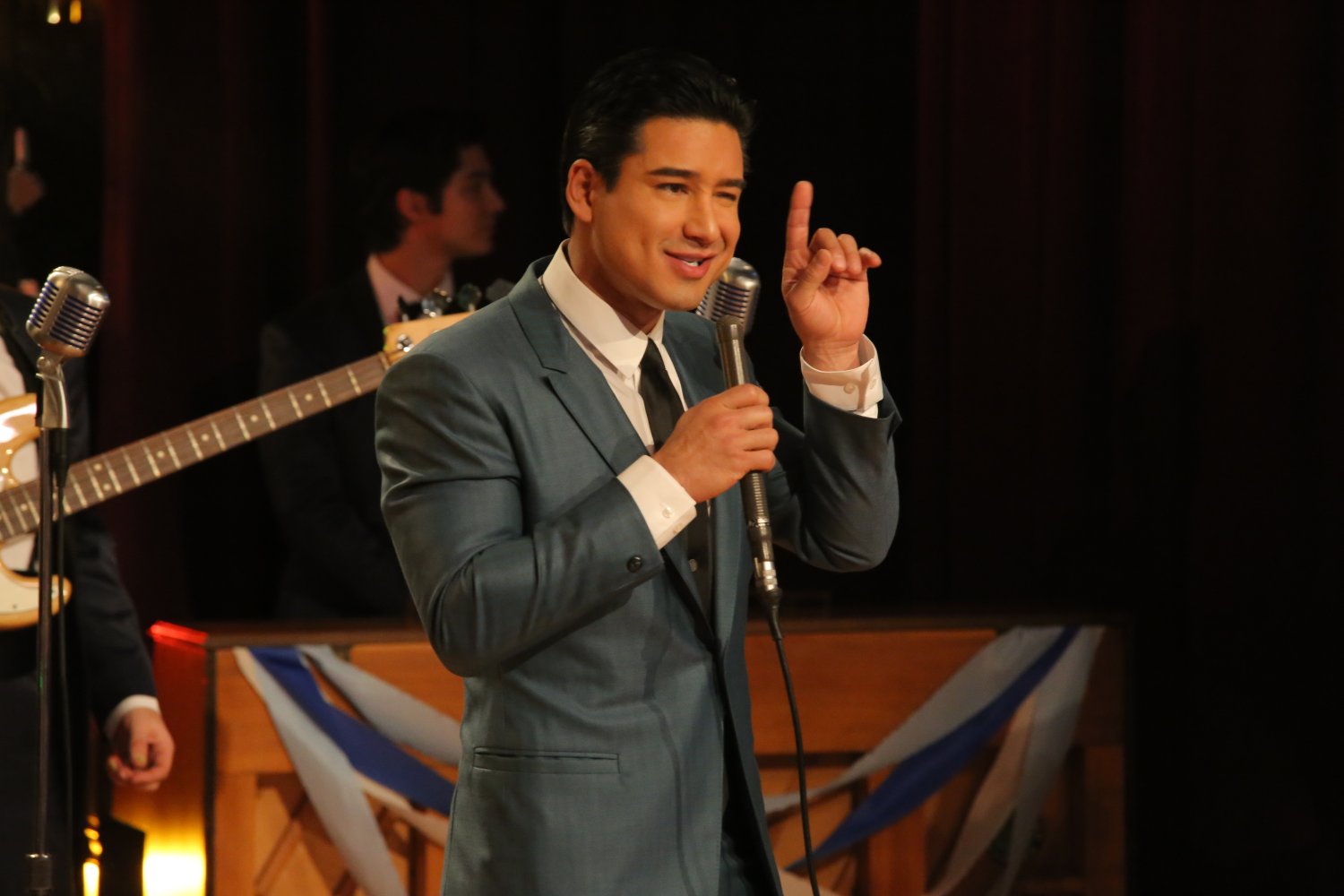 Mario Lopez