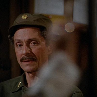 Maj. Sidney Freedman, Maj. Milton Freedman
