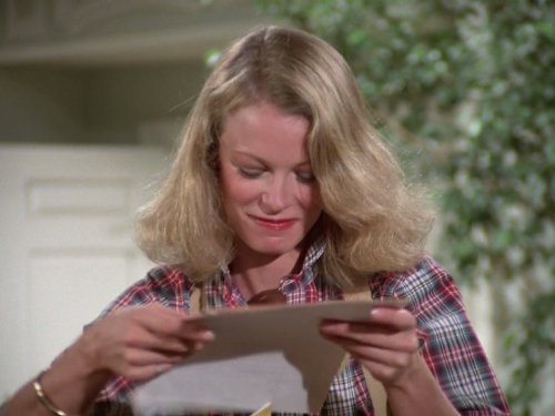 Shelley Hack