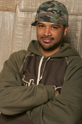 Dondre Whitfield