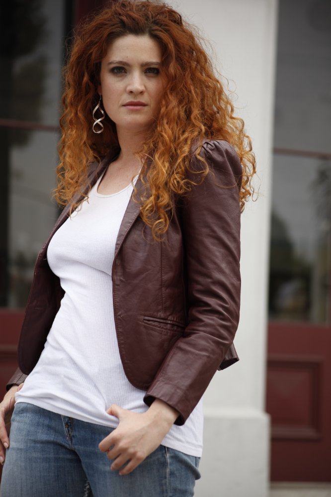 Courtney Sara Bell