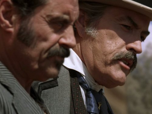 Powers Boothe