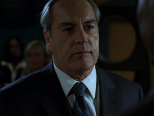 Powers Boothe