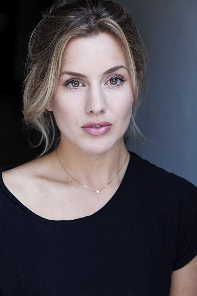 Caggie Dunlop