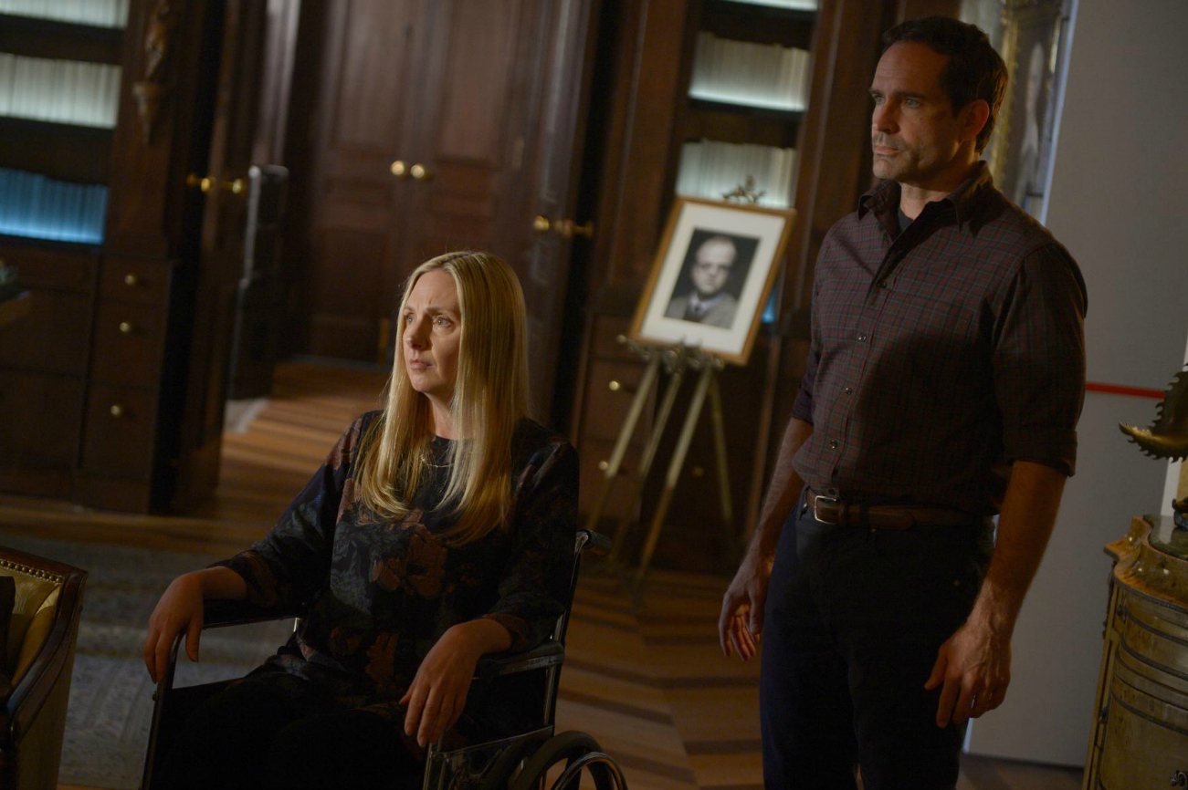 Hope Davis