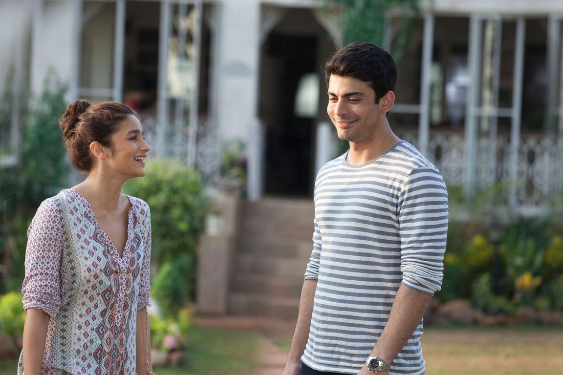 watch kapoor and sons online free